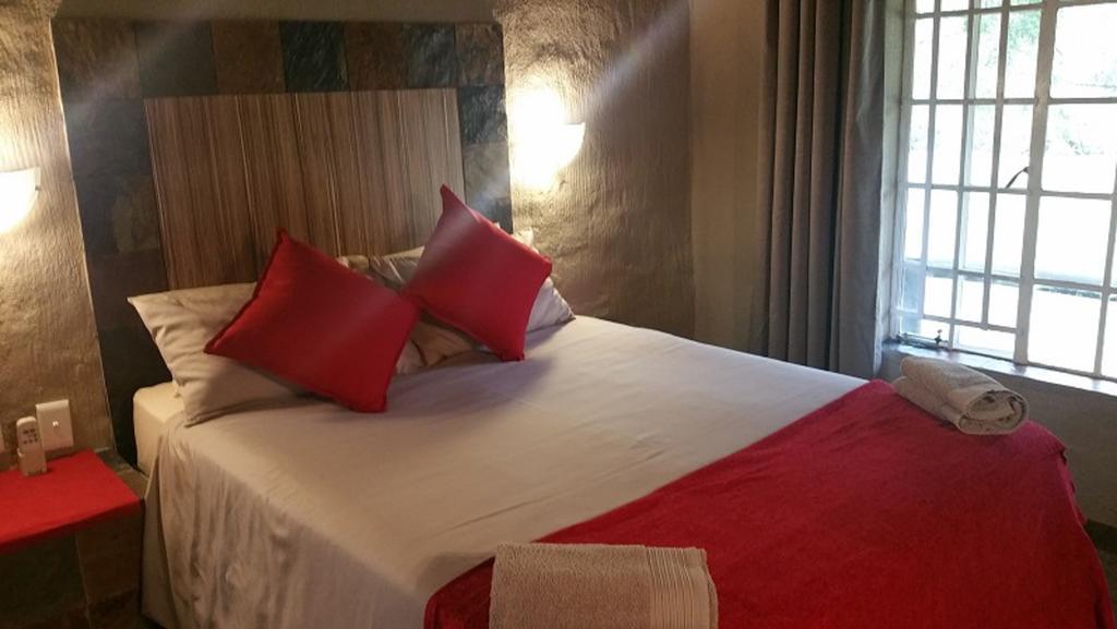 Kwambali Riverside Lodge Hazyview Eksteriør bilde